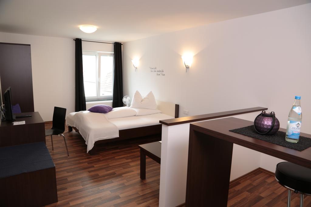 Hotel Am Marktplatz Gangkofen Room photo